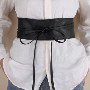 Black Leather Waist Belt